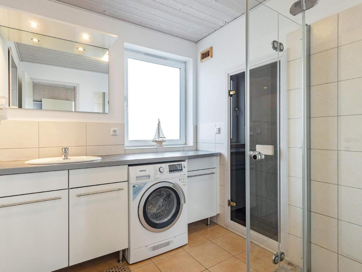 8 Person Holiday Home In Wendtorf Eksteriør bilde